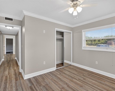 1330 S Shore Drive - Photo Thumbnail 28