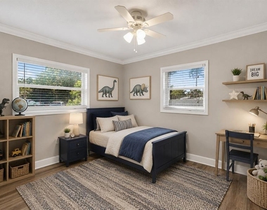 1330 S Shore Drive - Photo Thumbnail 11
