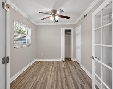 1330 S Shore Drive - Photo Thumbnail 34