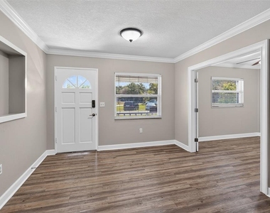 1330 S Shore Drive - Photo Thumbnail 35