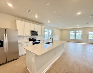 2116 Southbury Drive - Photo Thumbnail 1