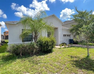 2353 Victoria Drive - Photo Thumbnail 2