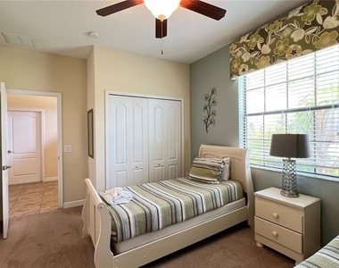 2353 Victoria Drive - Photo Thumbnail 14