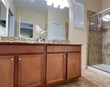 2353 Victoria Drive - Photo Thumbnail 35