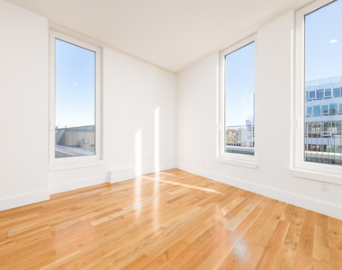33 Franklin St - Photo Thumbnail 10