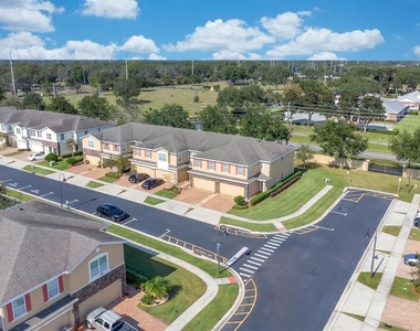 1739 Kato Way - Photo Thumbnail 18