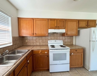 1240 Josephine Street - Photo Thumbnail 5