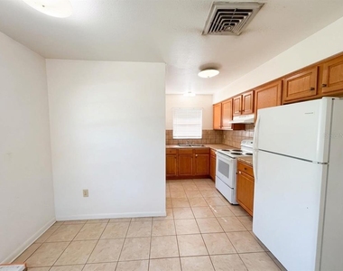 1240 Josephine Street - Photo Thumbnail 4