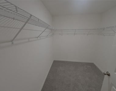 481 W Rexford Drive - Photo Thumbnail 21