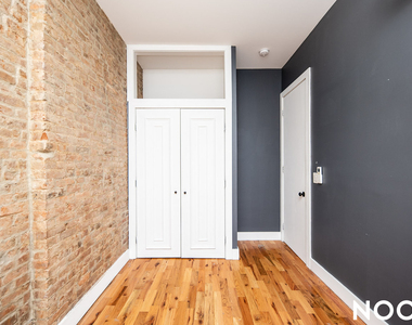 68 Halsey St - Photo Thumbnail 10