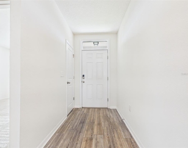 4942 Sw 97th Lane - Photo Thumbnail 1