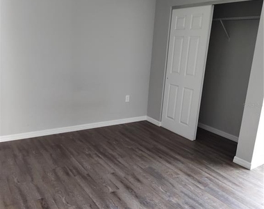 5580 Ne 35th Street - Photo Thumbnail 4