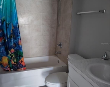 5580 Ne 35th Street - Photo Thumbnail 6