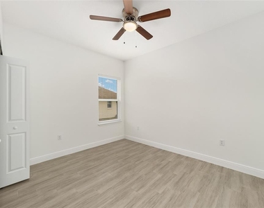 4130 Sw 130th Loop - Photo Thumbnail 6