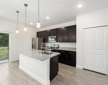 4130 Sw 130th Loop - Photo Thumbnail 1