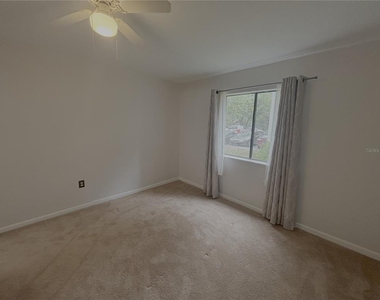 81 Se 16th Avenue - Photo Thumbnail 2