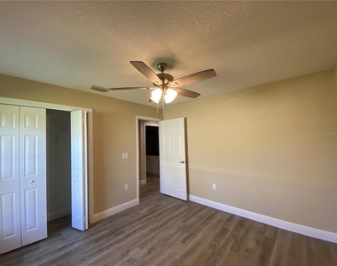 2810 W Pintado Drive - Photo Thumbnail 20