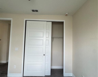 603 W Club Boulevard - Photo Thumbnail 28