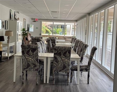 603 W Club Boulevard - Photo Thumbnail 17