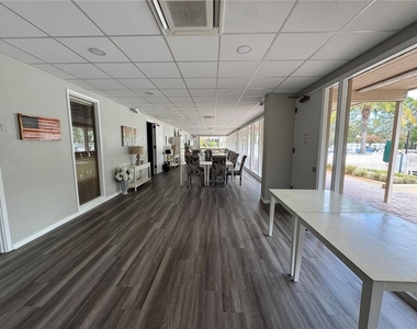 603 W Club Boulevard - Photo Thumbnail 18