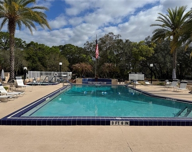 603 W Club Boulevard - Photo Thumbnail 6