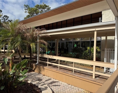603 W Club Boulevard - Photo Thumbnail 13
