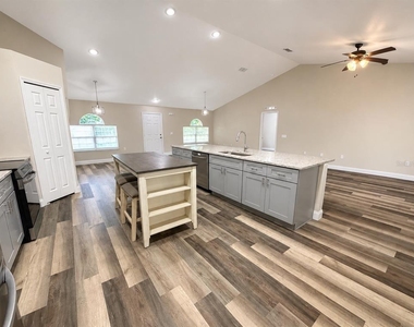 3228 White Blossom Lane - Photo Thumbnail 18