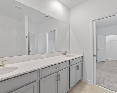 3039 Addison Boulevard - Photo Thumbnail 27