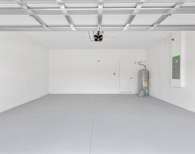 3039 Addison Boulevard - Photo Thumbnail 32