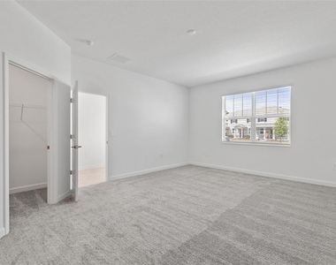 3039 Addison Boulevard - Photo Thumbnail 5
