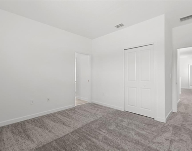 3039 Addison Boulevard - Photo Thumbnail 31