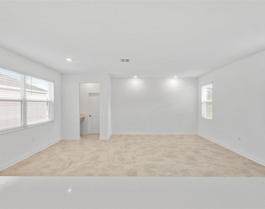 3039 Addison Boulevard - Photo Thumbnail 15
