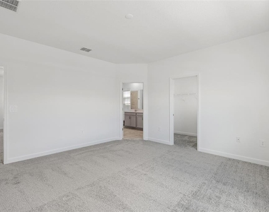 3039 Addison Boulevard - Photo Thumbnail 20