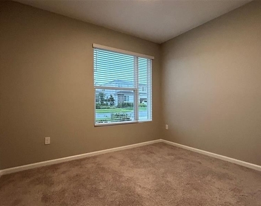 367 Sofia Lane - Photo Thumbnail 18