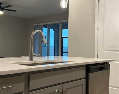 367 Sofia Lane - Photo Thumbnail 10