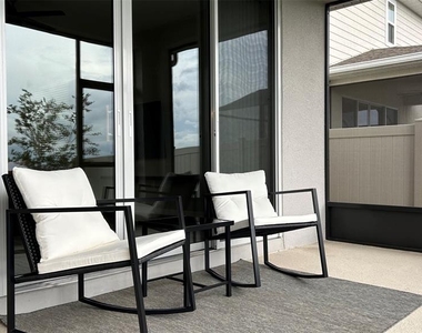 367 Sofia Lane - Photo Thumbnail 21