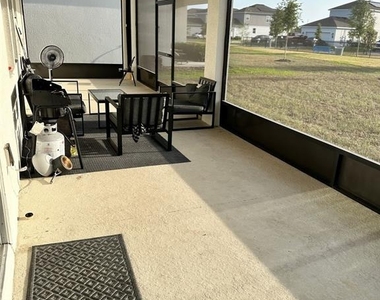 5786 Stephens Road - Photo Thumbnail 40