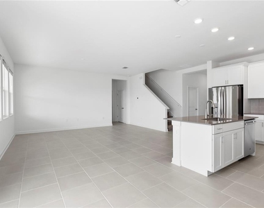5786 Stephens Road - Photo Thumbnail 7