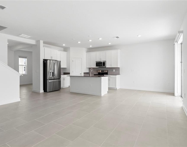 5786 Stephens Road - Photo Thumbnail 3