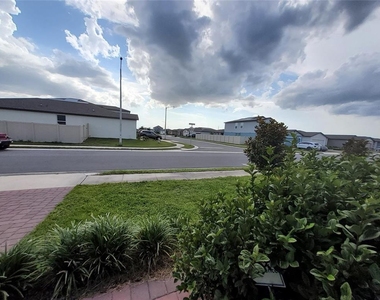 3166 Viceroy Court - Photo Thumbnail 2