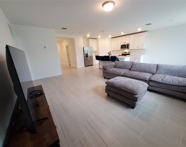 3166 Viceroy Court - Photo Thumbnail 12