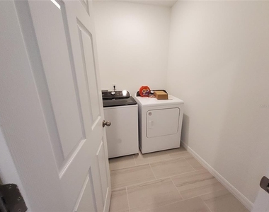 3166 Viceroy Court - Photo Thumbnail 16