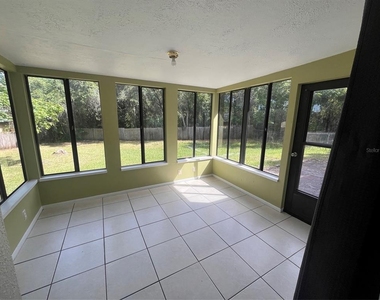 214 Bluefield Avenue - Photo Thumbnail 12