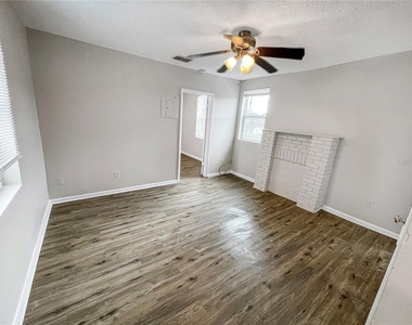 321 W Ianthe Street - Photo Thumbnail 4
