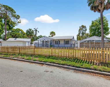3620 E Tampa Circle - Photo Thumbnail 39