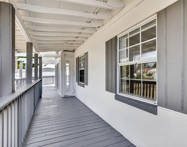 3620 E Tampa Circle - Photo Thumbnail 1