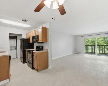 1695 Lee Road - Photo Thumbnail 8