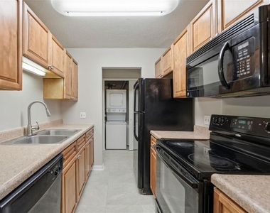 1695 Lee Road - Photo Thumbnail 7