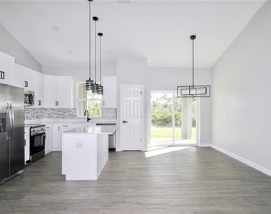 7335 Domenico Street - Photo Thumbnail 8