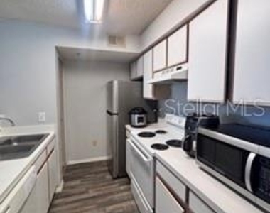 2212 Grand Cayman Court - Photo Thumbnail 15